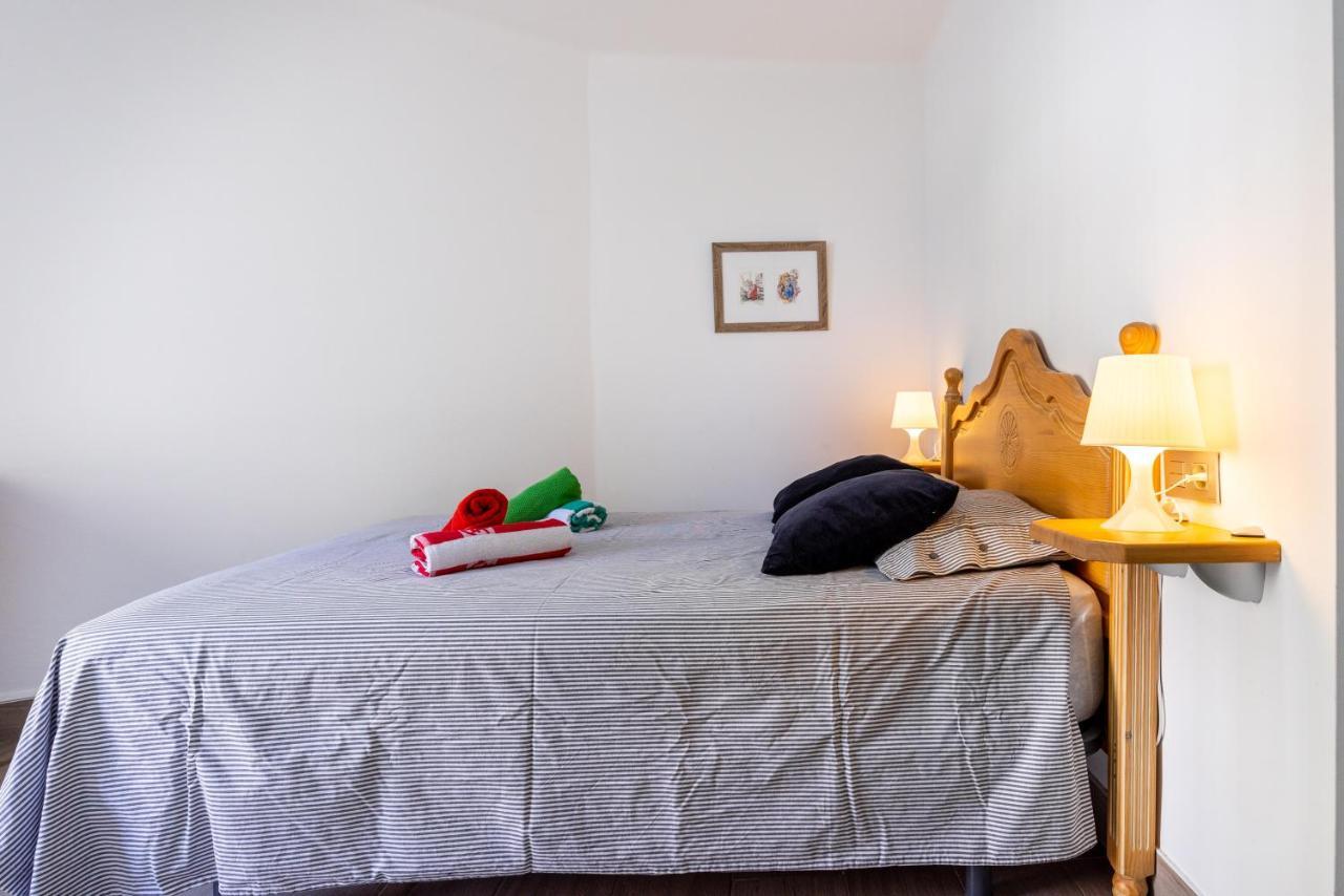 Apartamento Primera Linea Playa Алгаробо-Коста Екстериор снимка