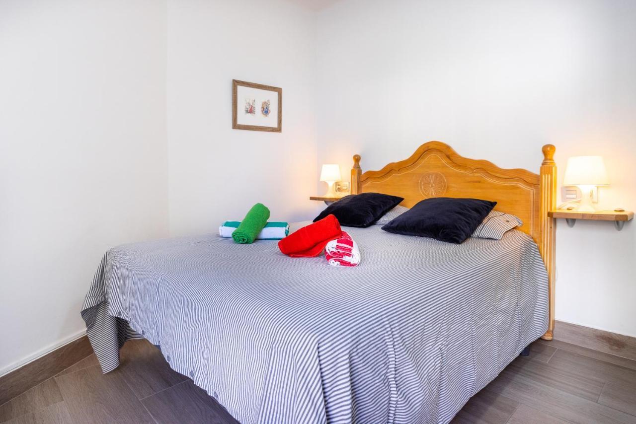 Apartamento Primera Linea Playa Алгаробо-Коста Екстериор снимка
